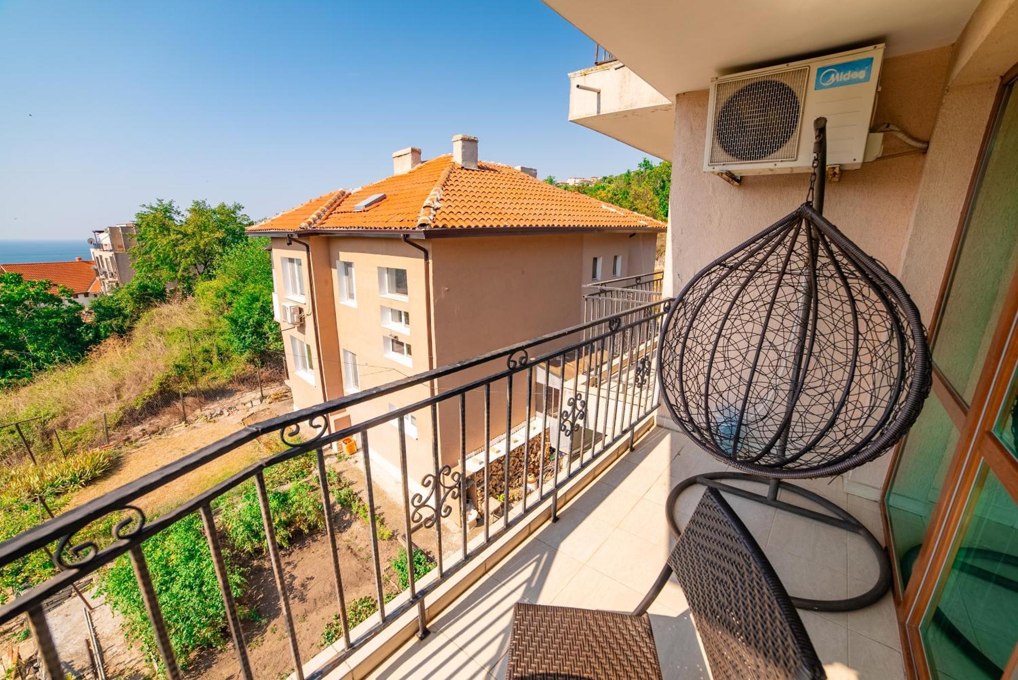 Apartments Vista Balchik Bagian luar foto